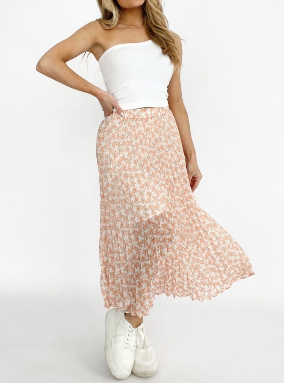 Pleated Floral Midi Skirt in Peach Floral